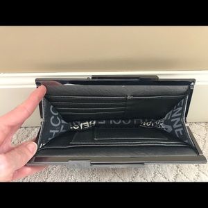 Kenneth Cole Reaction Clutch